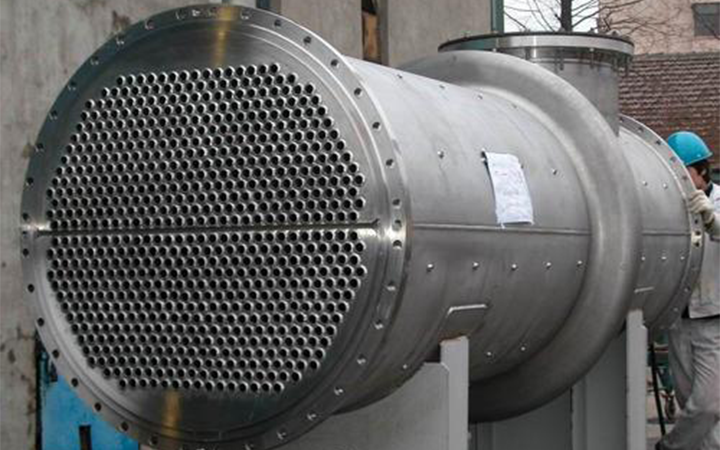 Vehicle traveling data recorder